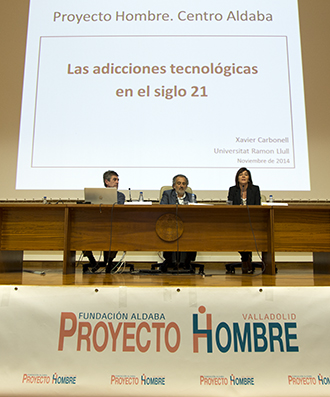 1128 Enredadosb2014